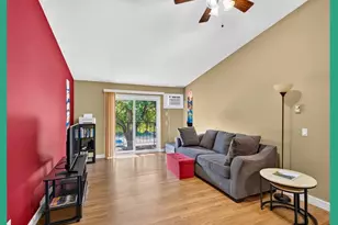 1026 S Sunnyvale Ln, Madison, WI 53713 - Photo 12
