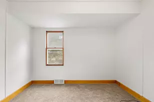 3570 Ridgeway Ave, Madison, WI 53704 - Photo 32