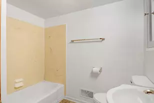 3570 Ridgeway Ave, Madison, WI 53704 - Photo 26