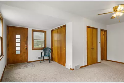 3570 Ridgeway Avenue, Madison, WI 53704 - Photo 12
