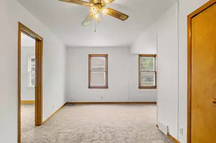 3570 Ridgeway Ave, Madison, WI 53704 - Photo 18