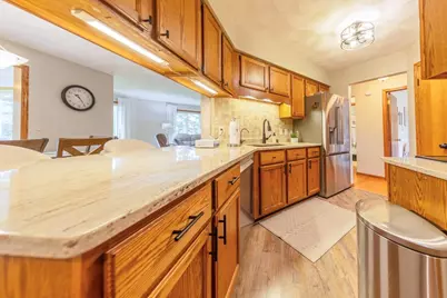 3914 E Milwaukee Street, Janesville, WI 53546 - Photo 8