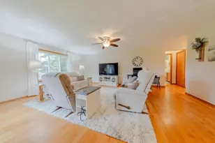 3914 E Milwaukee St, Janesville, WI 53546 - Photo 4