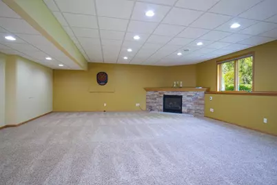 3096 Castleton Crossing, Sun Prairie, WI 53590 - Photo 36