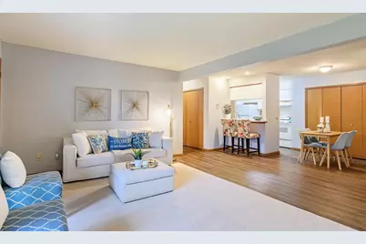 883 Park Street #102, Oregon, WI 53575 - Photo 6