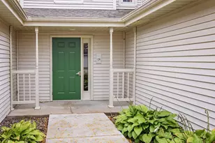 883 Park St, Oregon, WI 53575 - Photo 4