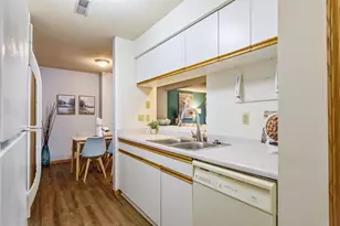 883 Park St, Oregon, WI 53575 - Photo 16