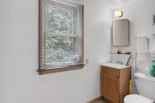 7205-7207 University Ave, Middleton, WI 53562 - Photo 18