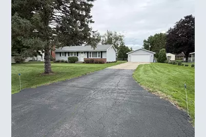 2211 E Easy Street, Beloit, WI 53511 - Photo 26