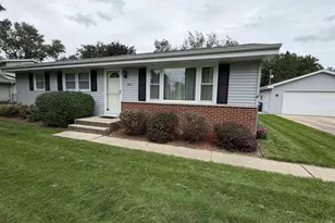 2211 E Easy St, Beloit, WI 53511 - Photo 1