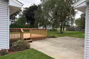 2211 E Easy St, Beloit, WI 53511 - Photo 28