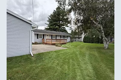 2211 E Easy Street, Beloit, WI 53511 - Photo 30