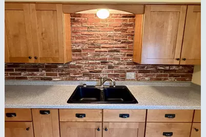 2211 E Easy Street, Beloit, WI 53511 - Photo 4