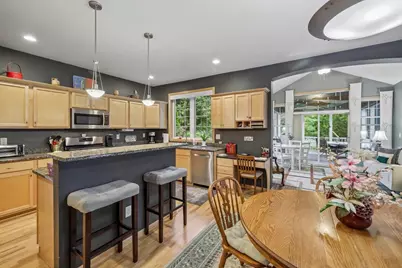 419 Bella Way, Sun Prairie, WI 53590 - Photo 14