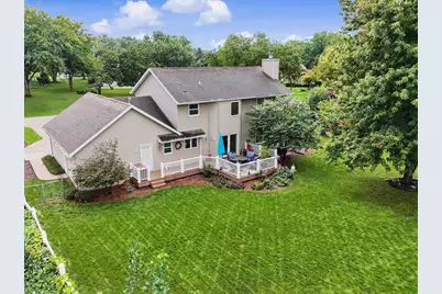 711 E Azalea Terrace, Beloit, WI 53511 - Photo 40