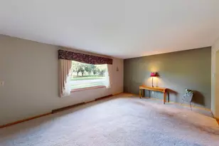 809 North St, Beaver Dam, WI 53916 - Photo 16