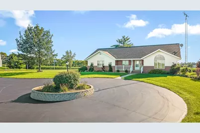 11056 Center Road, Durand, IL 61024 - Photo 4