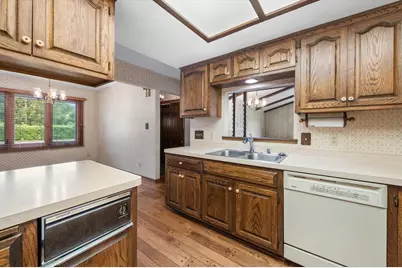 2305 Patricia Lane, Waukesha, WI 53188 - Photo 20
