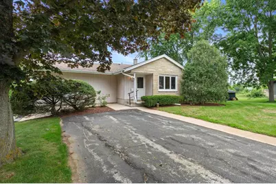2305 Patricia Lane, Waukesha, WI 53188 - Photo 2