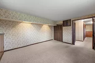2305 Patricia Ln, Waukesha, WI 53188 - Photo 34