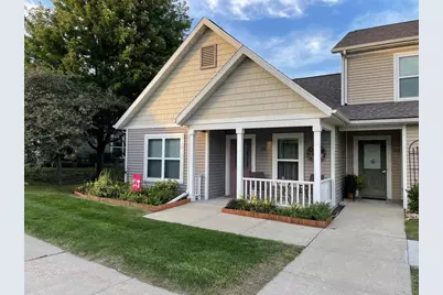 211 S Musket Ridge Drive #211, Sun Prairie, WI 53590 - Photo 2