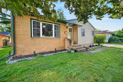 713 Powers Avenue, Madison, WI 53714 - Photo 8