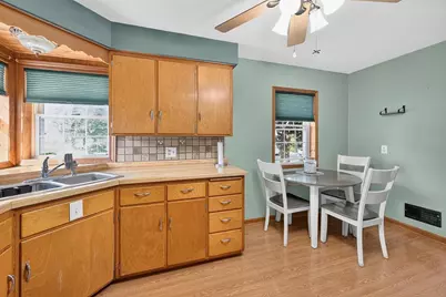 713 Powers Avenue, Madison, WI 53714 - Photo 12