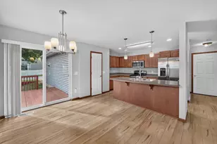 714 Color Peak Rd, Madison, WI 53593 - Photo 10
