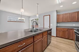 714 Color Peak Rd, Madison, WI 53593 - Photo 14
