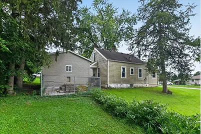 301 N Stevenson Street, DeForest, WI 53598 - Photo 8