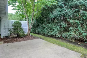 112 Oxford Ln, Cambridge, WI 53523 - Photo 26