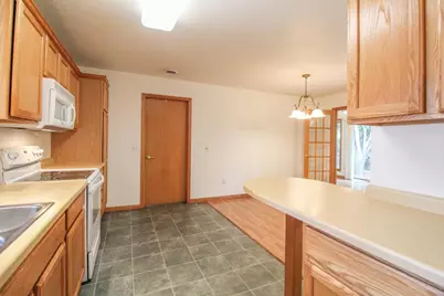 112 Oxford Lane, Cambridge, WI 53523 - Photo 12