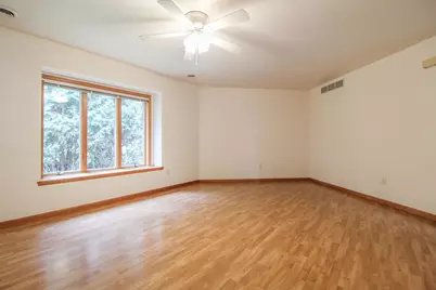 112 Oxford Lane, Cambridge, WI 53523 - Photo 2
