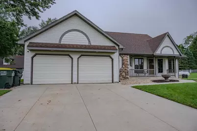 E6786 Fawn Valley Drive, Reedsburg, WI 53959 - Photo 2