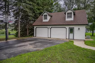 E6786 Fawn Valley Dr, Reedsburg, WI 53959 - Photo 6