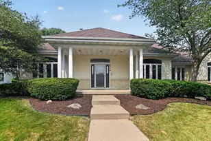2779 Richardson St, Fitchburg, WI 53711 - Photo 2
