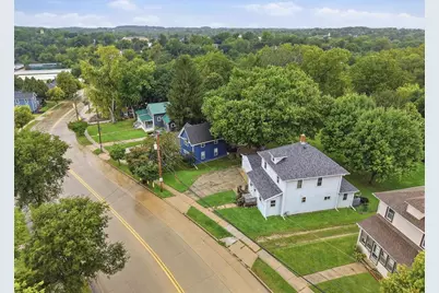 516 E Fulton Street, Edgerton, WI 53534 - Photo 36