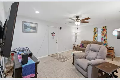 516 E Fulton Street, Edgerton, WI 53534 - Photo 12