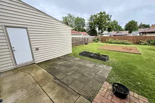 2223 8th St, Monroe, WI 53566 - Photo 24