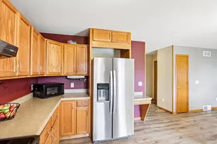 304 4th St, Brooklyn, WI 53521 - Photo 20