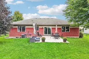 304 4th St, Brooklyn, WI 53521 - Photo 60