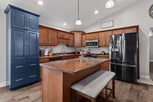 266 E Front St, Marquette, WI 53947 - Photo 18