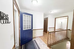 4211 Wilshire Ln, Janesville, WI 53546 - Photo 4