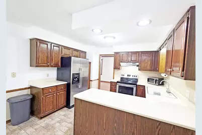 4211 Wilshire Lane, Janesville, WI 53546 - Photo 12
