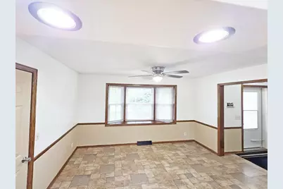 4211 Wilshire Lane, Janesville, WI 53546 - Photo 14