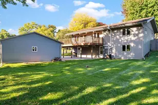 100 Valley View Ct, Verona, WI 53593 - Photo 6