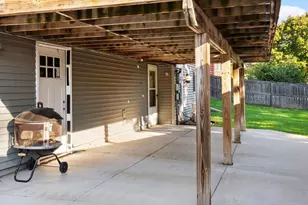 100 Valley View Ct, Verona, WI 53593 - Photo 22