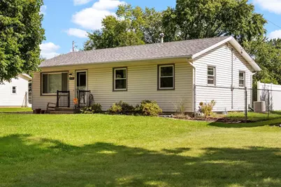 2439 Iva Court, Beloit, WI 53511 - Photo 2