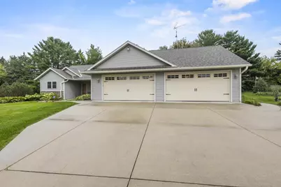 N8470 Lola Court, Beaver Dam, WI 53916 - Photo 4