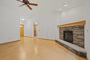 N8470 Lola Ct, Beaver Dam, WI 53916 - Photo 10